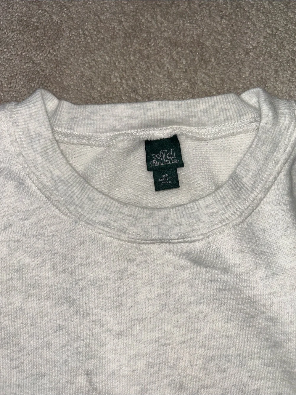 ❌SOLD❌ New Women’s wild fable Crewneck Sweater in Light Heather Cream - Picture 2 of 5